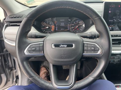 Used 2022 Jeep Compass Limited AWD/4WD image 15
