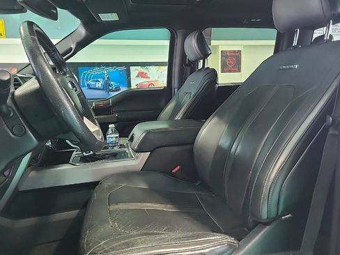 Used 2015 Ford F150 Platinum w/ Equipment Group 701A Luxury AWD/4WD image 11