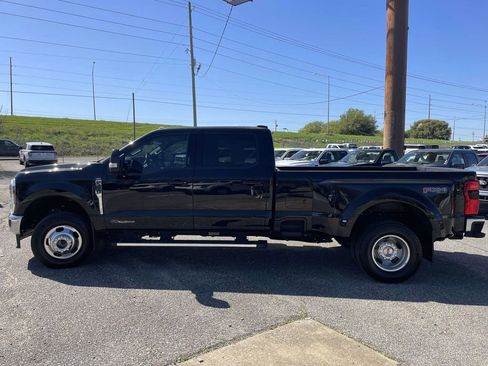 Used 2024 Ford F350 Lariat w/ FX4 Off-Road Package image 6