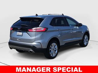 Used 2022 Ford Edge Titanium AWD/4WD video 3