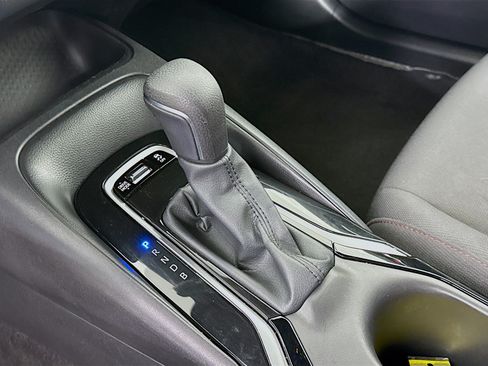 Certified 2025 Toyota Corolla SE FWD image 16
