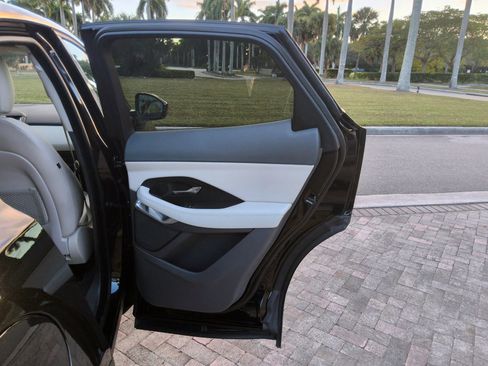 Used 2018 Jaguar E-PACE S image 26