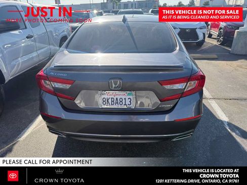 Used 2019 Honda Accord Sport image 2