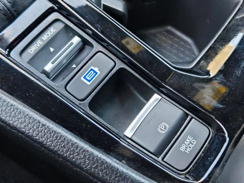 Used 2024 Honda Accord Sport image 25