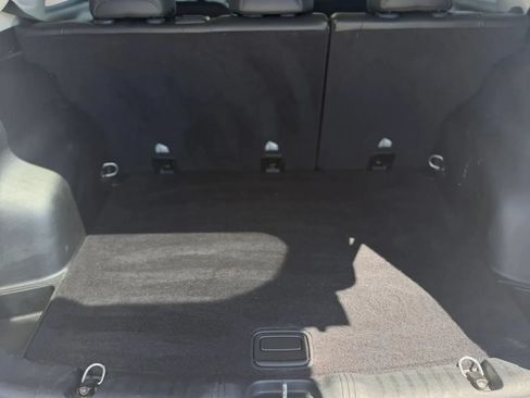 Used 2018 Jeep Compass Latitude AWD/4WD image 19