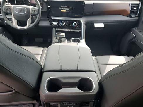 New 2026 GMC Sierra 1500 Denali w/ Denali Reserve Package image 22