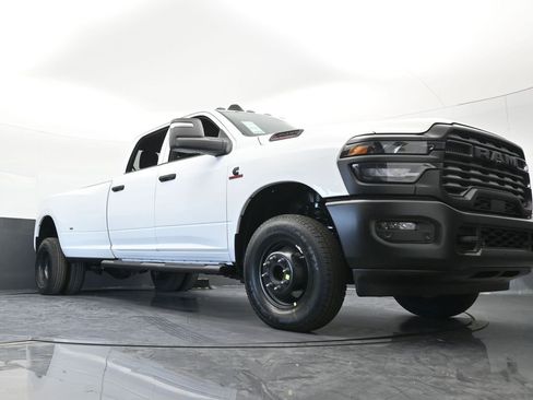 Used 2026 RAM 3500 Tradesman AWD/4WD image 60