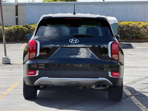 Used 2020 Hyundai Palisade SE FWD image 4