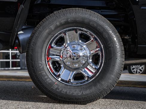 New 2026 RAM 2500 Tradesman w/ Chrome Appearance Group image 17