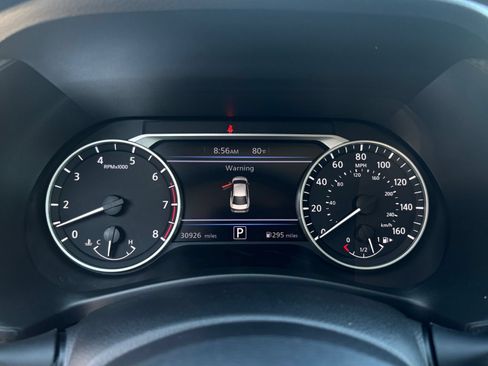 Used 2025 Nissan Sentra SV FWD image 39