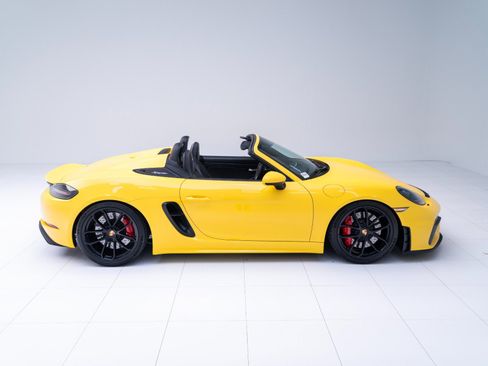 Certified 2023 Porsche 718 Boxster Spyder image 8