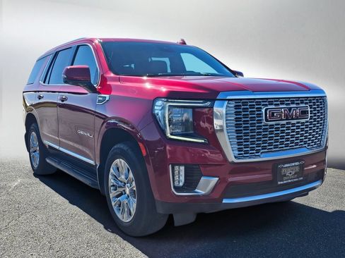 Used 2023 GMC Yukon Denali AWD/4WD image 1
