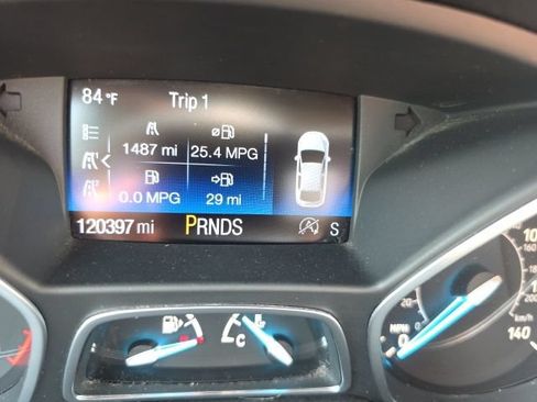 Used 2017 Ford Escape Titanium FWD image 22