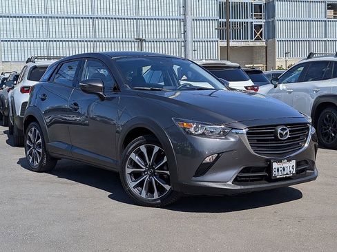 Used 2019 MAZDA CX-3 Touring image 3