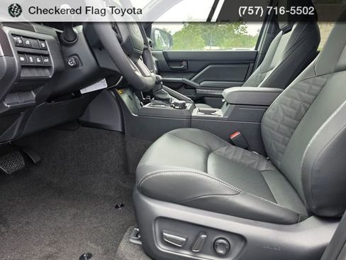 New 2026 Toyota 4Runner TRD Off-Road Premium AWD/4WD image 4