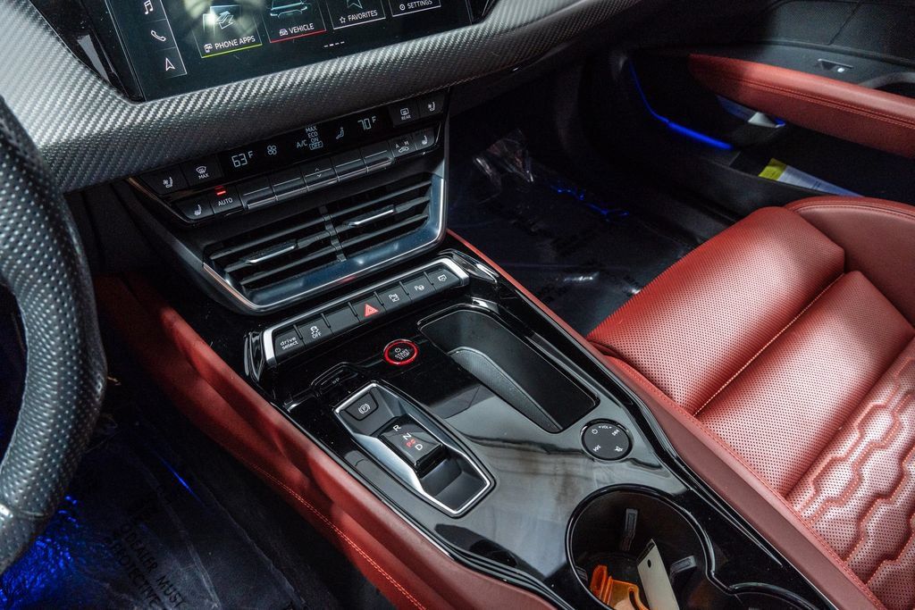 Used 2023 Audi RS e-tron GT w/ Carbon Performance Package AWD/4WD image 20