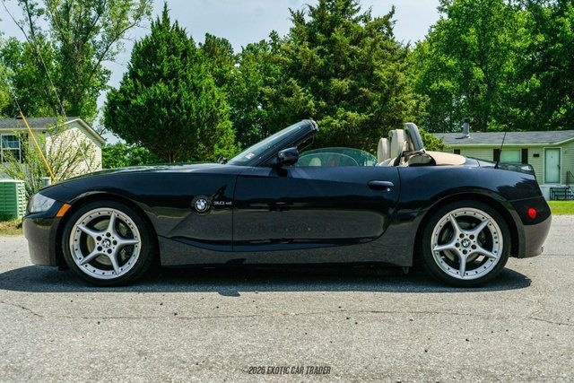 Used 2008 BMW Z4 3.0si RWD image 3