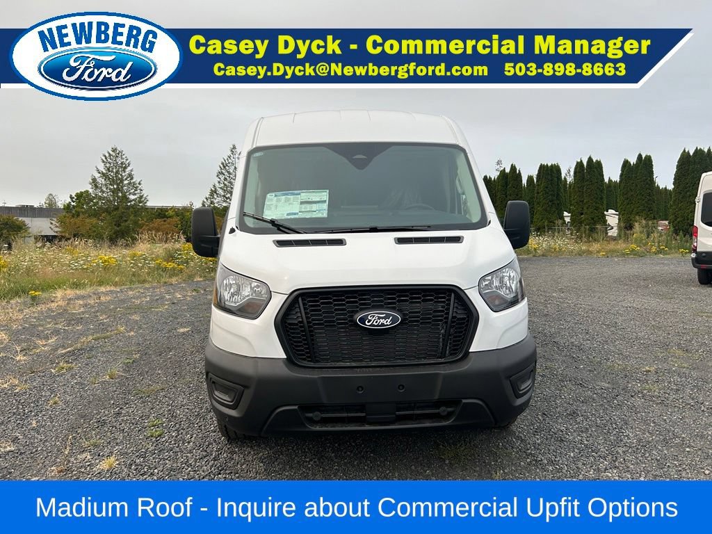 New 2026 Ford Transit 250 148 Medium Roof w/ Load Area Protection Package RWD image 3