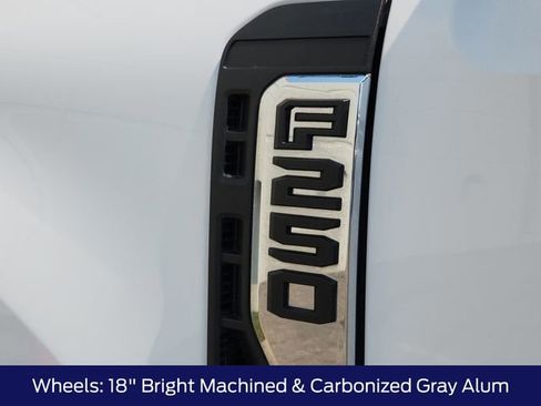 Certified 2023 Ford F250 Lariat w/ FX4 Off-Road Package image 19