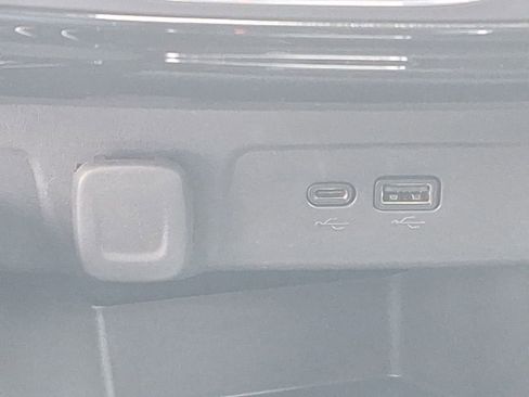 New 2026 Chevrolet Trax RS w/ Driver Confidence Package image 36