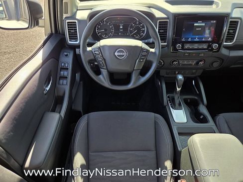 Used 2024 Nissan Frontier SV w/ Technology Package AWD/4WD image 13