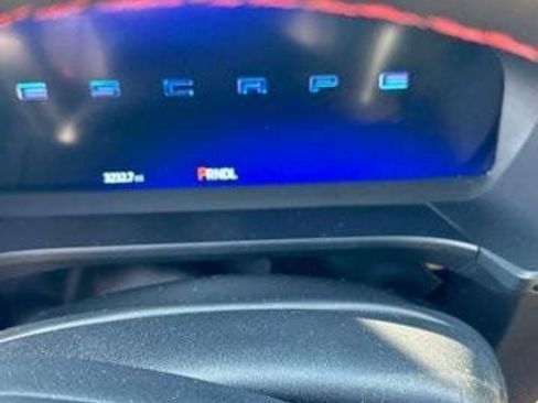 Used 2026 Ford Escape ST-Line Elite w/ Premium Technology Package AWD/4WD image 9