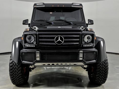 Used 2017 Mercedes-Benz G 550 Squared image 4