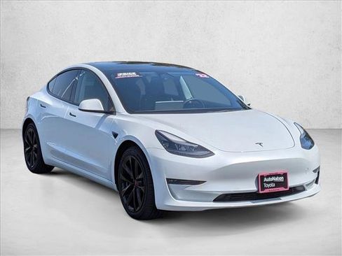 Used 2022 Tesla Model 3 Long Range AWD/4WD image 3