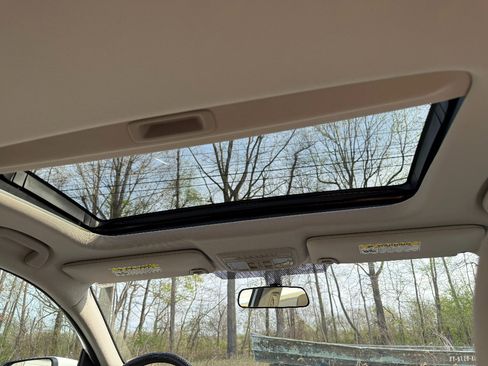 Used 2017 Honda Civic EX-T image 4