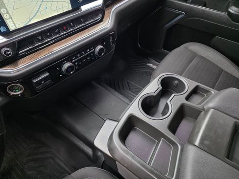 Used 2024 Chevrolet Silverado 2500 LT image 20