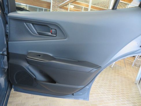 Used 2025 Toyota Prius LE image 20