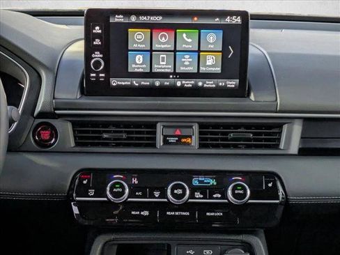 New 2025 Honda Pilot Touring image 12