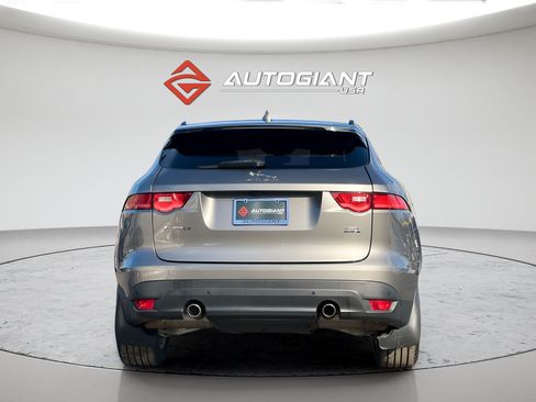 Used 2019 Jaguar F-PACE Prestige AWD/4WD image 6