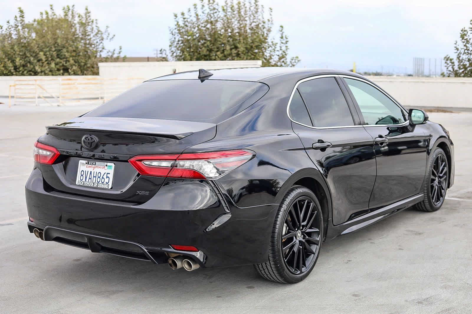 Used 2021 Toyota Camry XSE w/ Carpet Mat Package (TMS) FWD image 5