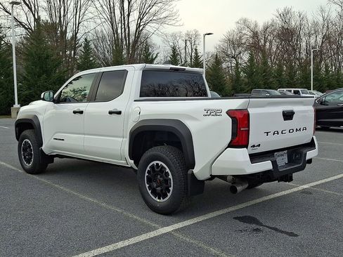New 2026 Toyota Tacoma TRD Off-Road AWD/4WD image 7