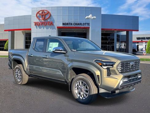 New 2026 Toyota Tacoma Limited AWD/4WD image 3