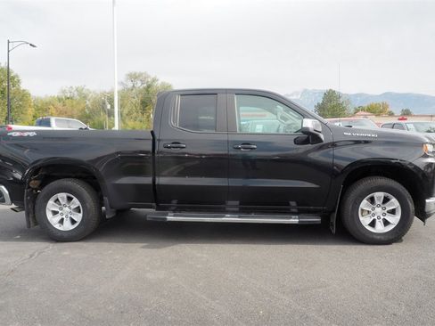 Used 2019 Chevrolet Silverado 1500 LT image 4