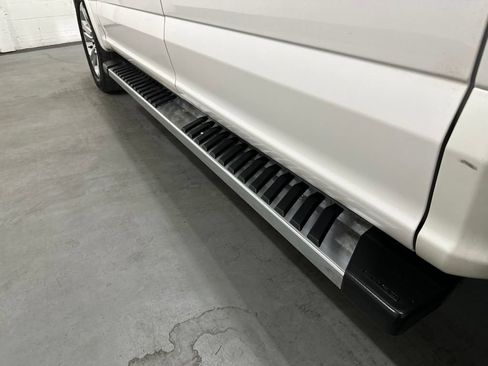 Used 2018 Ford F150 Lariat AWD/4WD image 19