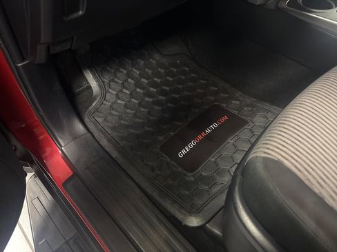 Used 2022 Toyota 4Runner SR5 image 12