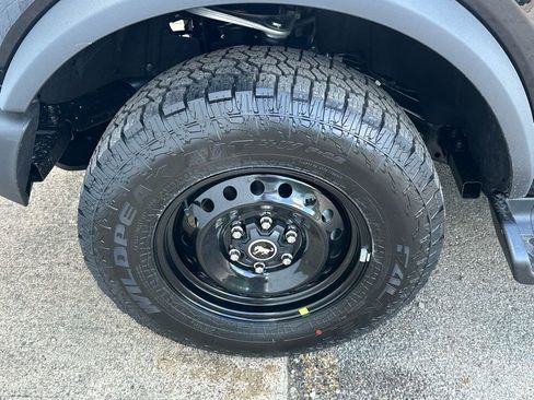 New 2026 Ford Bronco Outer Banks AWD/4WD image 6