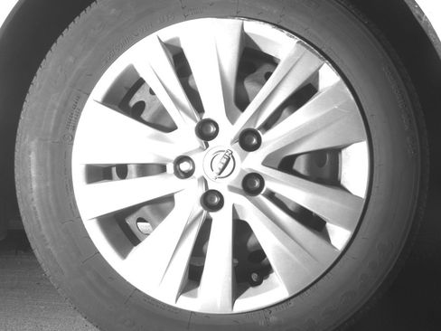 Used 2025 Nissan Sentra S FWD image 13