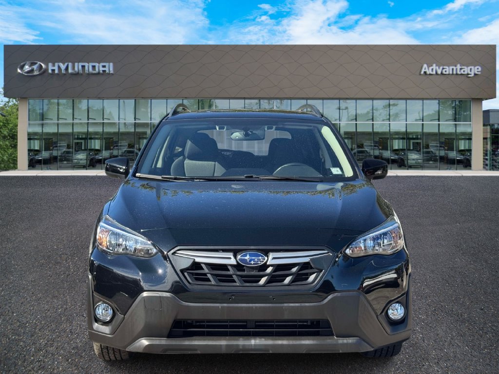 Used 2021 Subaru Crosstrek 2.0i Premium w/ Moonroof Package AWD/4WD image 2