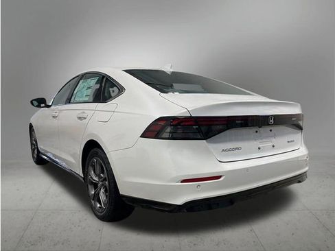 New 2026 Honda Accord EX-L image 3