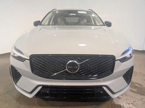 New 2026 Volvo XC60 T8 Ultra w/ Protection Package Premier image 2