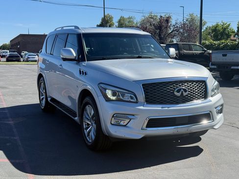 Used 2016 INFINITI QX80 4WD w/ Driver's Assistance Package image 7