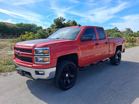 Used 2015 Chevrolet Silverado 1500 LT w/ Rally 2 Edition image 7