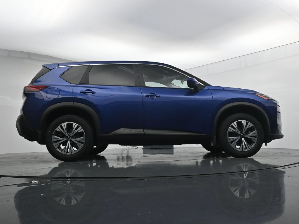 Used 2023 Nissan Rogue SV AWD/4WD image 35