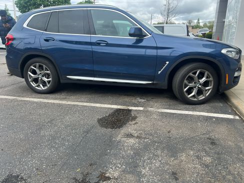 Used 2020 BMW X3 xDrive30i w/ Premium Package AWD/4WD image 4