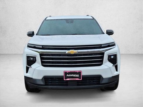 New 2026 Chevrolet Traverse LT image 6