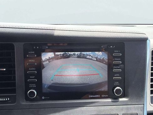 Used 2019 Toyota Sienna XLE w/ XLE Navigation Package AWD/4WD image 12